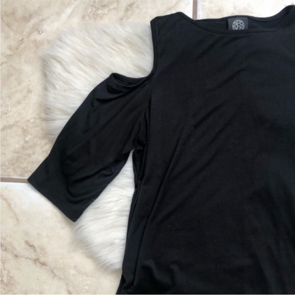 Bobeau Cold Shoulder Minidress - Picture 6 of 6